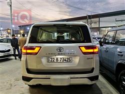 تويوتا لاندكروزر